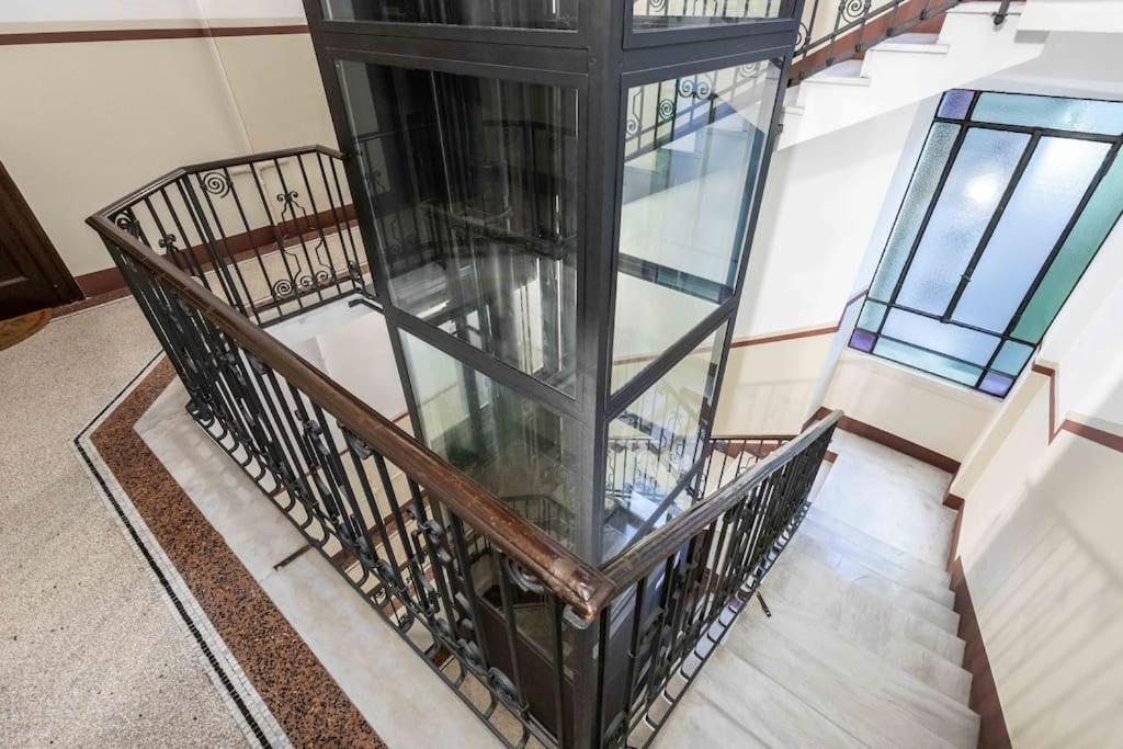 Appartamento Bilocale Zara - Stazione Centrale - Isola Design District ميلان المظهر الخارجي الصورة